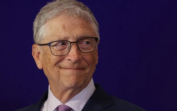 Bill Gates lo tiene claro: la profesión vocacional que estará libre de desaparecer por la IA