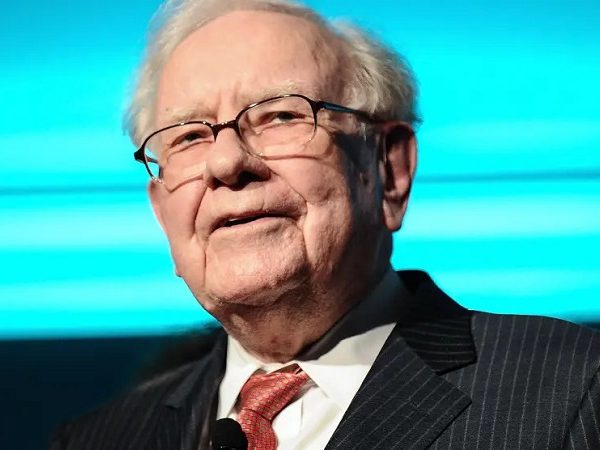 Por qué Warren Buffett ha permanecido como CEO de Berkshire Hathaway hasta los 90 años