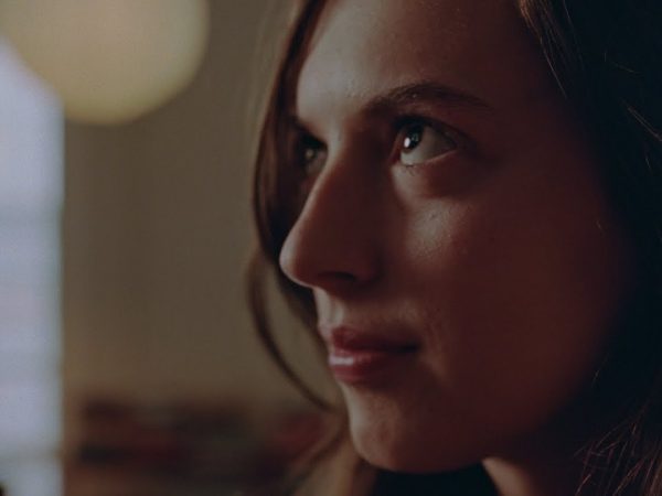 OpenAI saca la artillería publicitaria pesada en una campaña para ChatGPT que rezuma humanidad